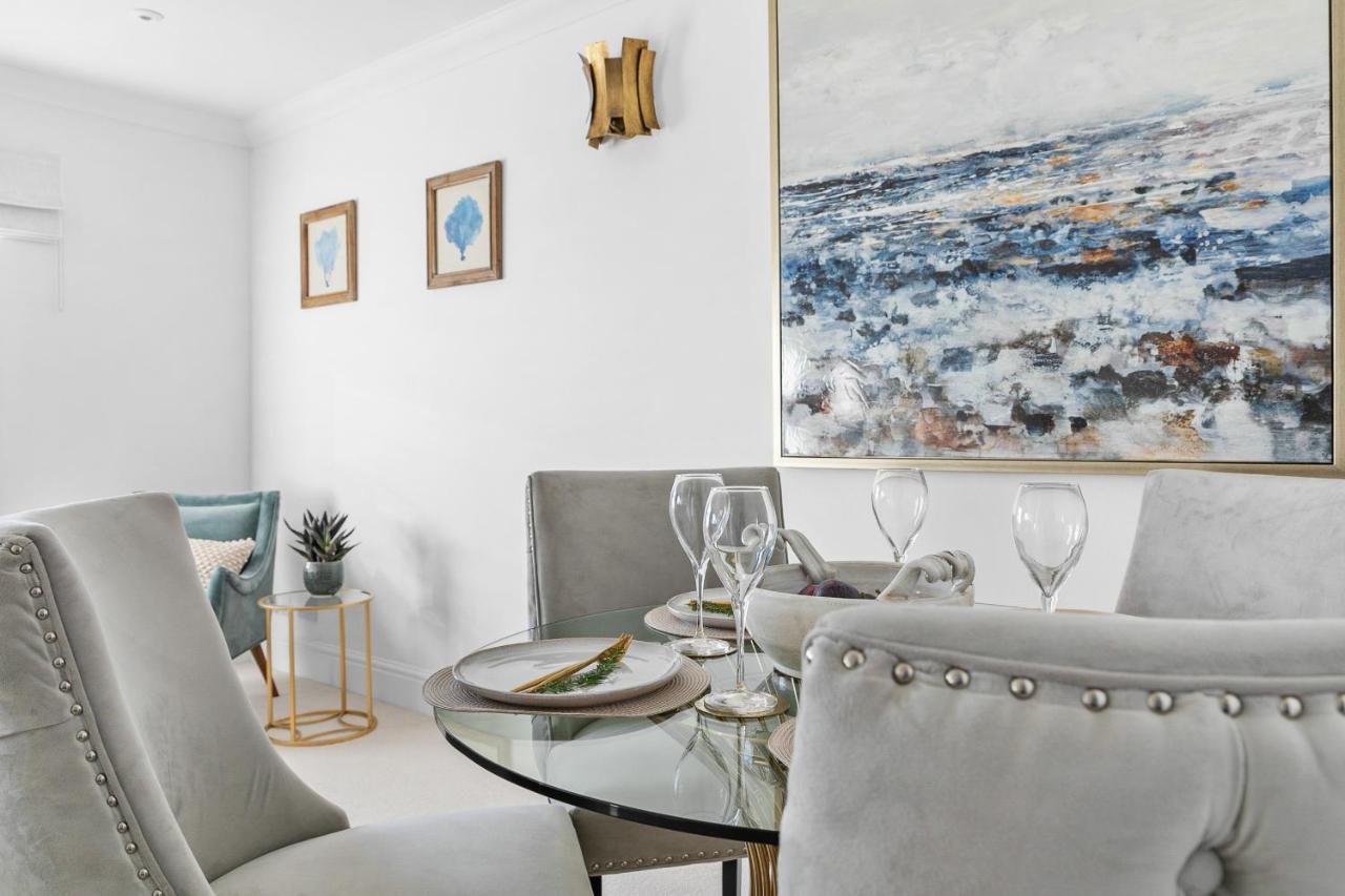 The Seaview Suites At The Corbyn Apartments توركواي المظهر الخارجي الصورة