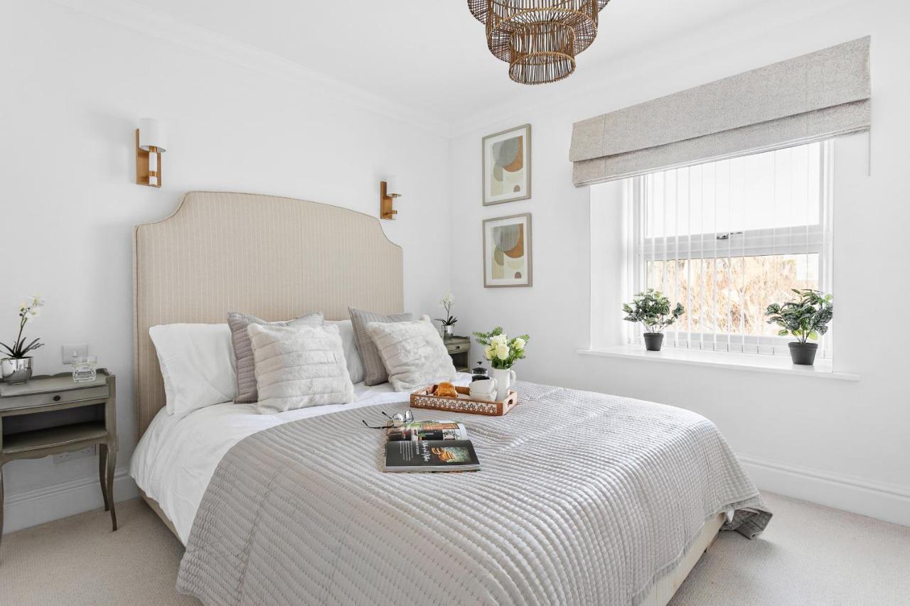 The Seaview Suites At The Corbyn Apartments توركواي المظهر الخارجي الصورة